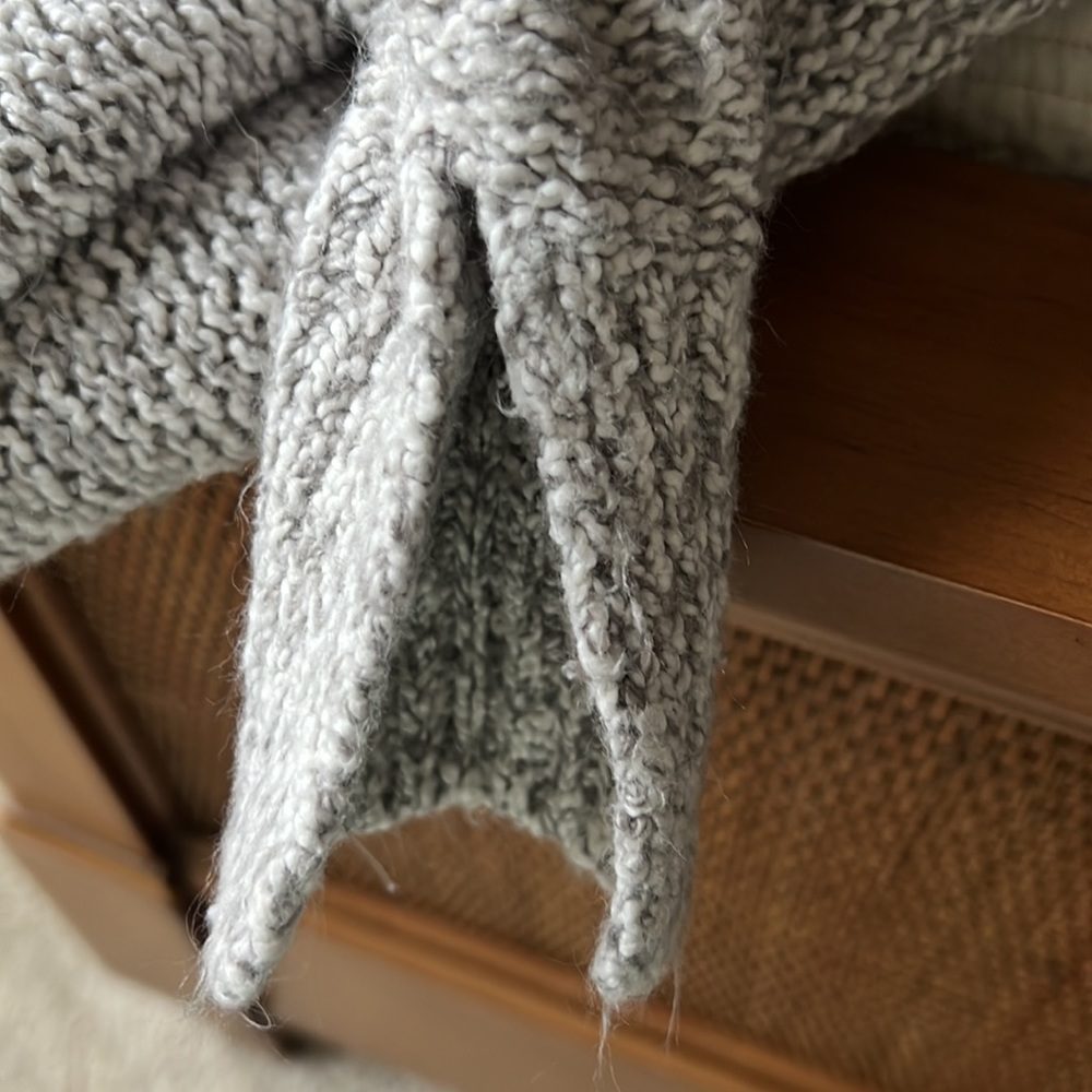 Loft sweater - Picture 2 of 2
